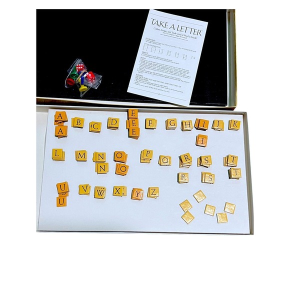 1985 Take A Letter Board Game by Rainbow Games  COMPLETE - Picture 3 of 8